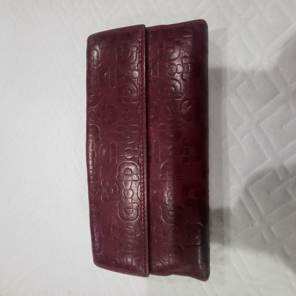 GUCCI DEBOSSED HORSE BIT BIFOLD WALLET LONG BURGANDY LEATHER w/COA. - Picture 3 of 12